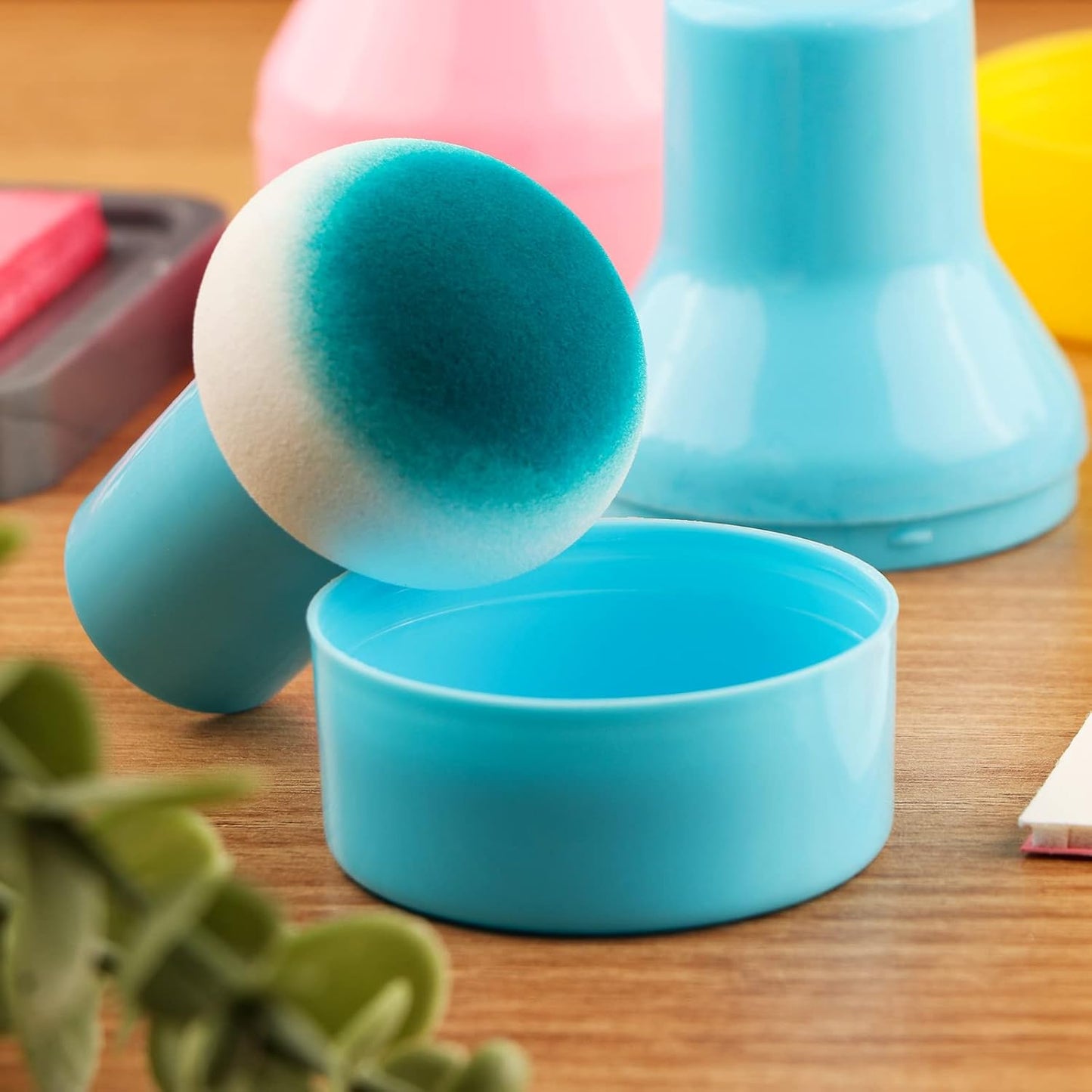 9PCS / Sets Ink Applicator with Storage Cases,Paper Pouncers for Direct Ink Application On Crafts Projects Easily,Inking Sponge for Stamp Ink Distressing, Blending Card Making Crafting Tools