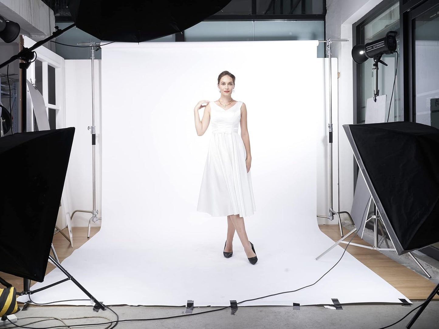 Huamei Seamless Photography Background Paper, Photo Backdrop Paper (4.4x16 Feet, Arctic White)