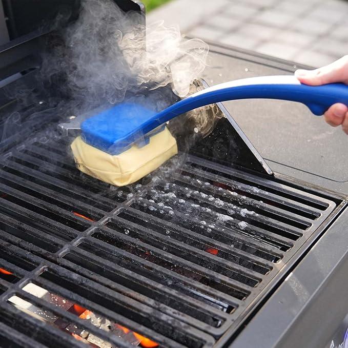 Grill Brush, Bristle Free Grill Cleaning Brush with Scraper, BBQ Grill Cleaner for Weber Grill, Grilling Gifts for Men/Dad/Husband