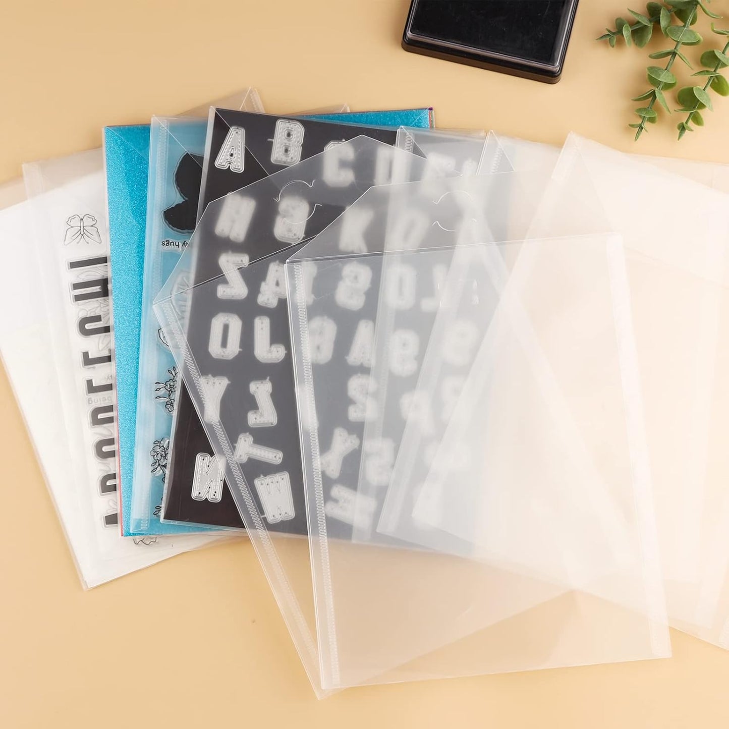 20 Pcs Stamp & Die Storage Pockets Resealable Clear Plastic Seal Bags Storage Case for Cutting Dies Stencil Album Stamp Crafts for DIY Scrapbooking Paper Card Craft Cutting Dies Storage
