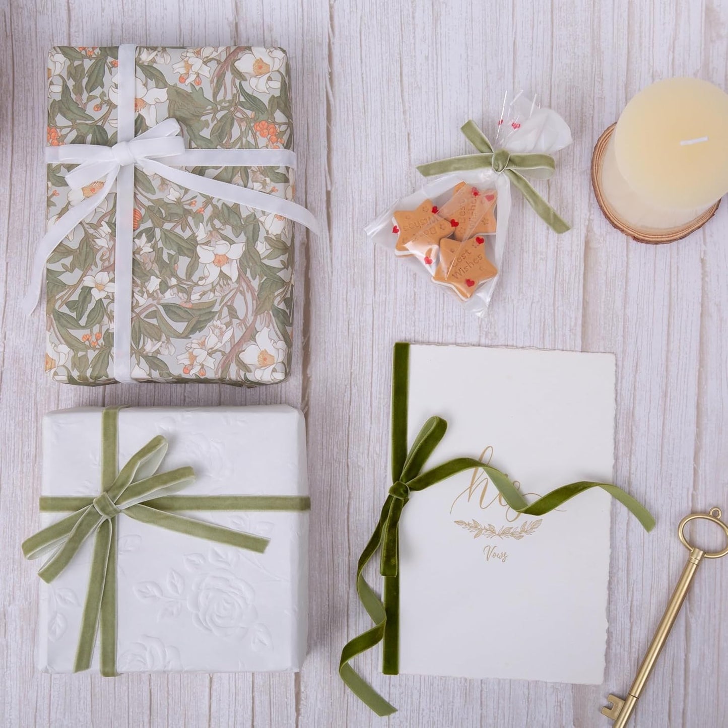 Vintage Sage Green Velvet Ribbon Christmas Ribbon for Gift Wrapping Crafts Christmas Tree Ornaments Garland Decorations, 3/8 Inch X 25Yd