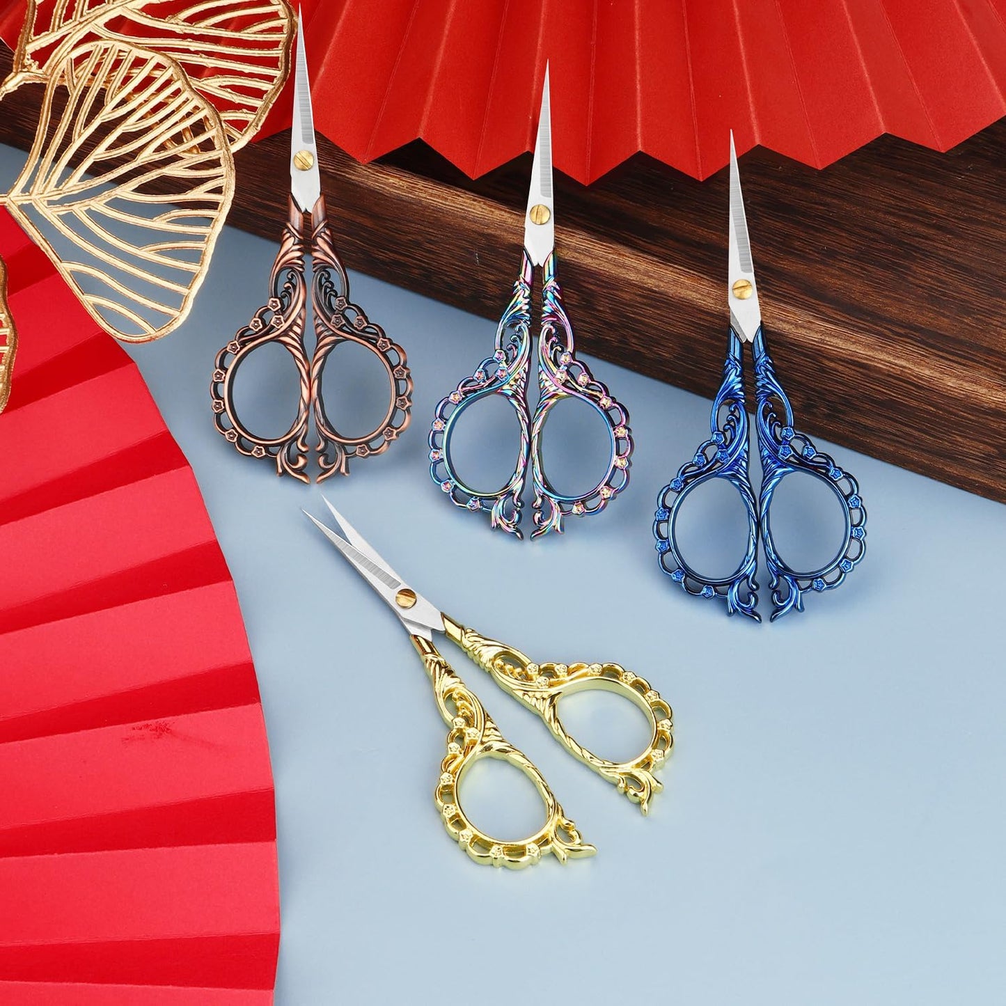 4.7 INCH Mini Stainless Steel Embroidery Scissors, Sharp Pointed Tip, Travel Scissors With Cover, Gold