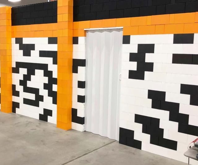 EverBlock 11’ x 7’ Wall Kit with Accordion Door | 3’ x 7’ Doorway | Modular Building Blocks | Wall Display System | Room Divider & Partition | Easy to Connect & Reuse | Indoor & Outdoor Use | Black