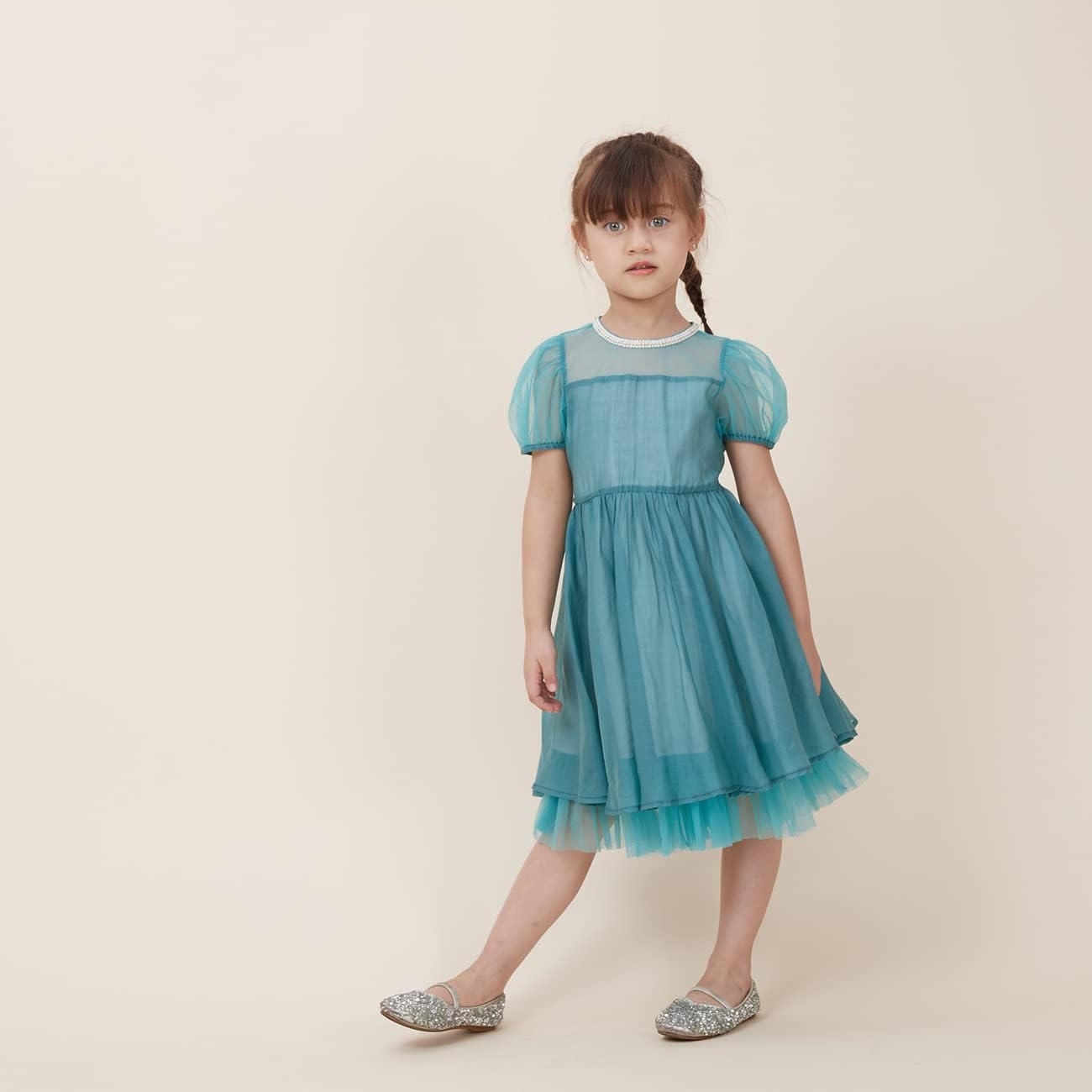 Yizhily Seamless Photogrphy Background Paper, Paper Backdrop Roll for Photoshoot, 82" x16', Ivorine