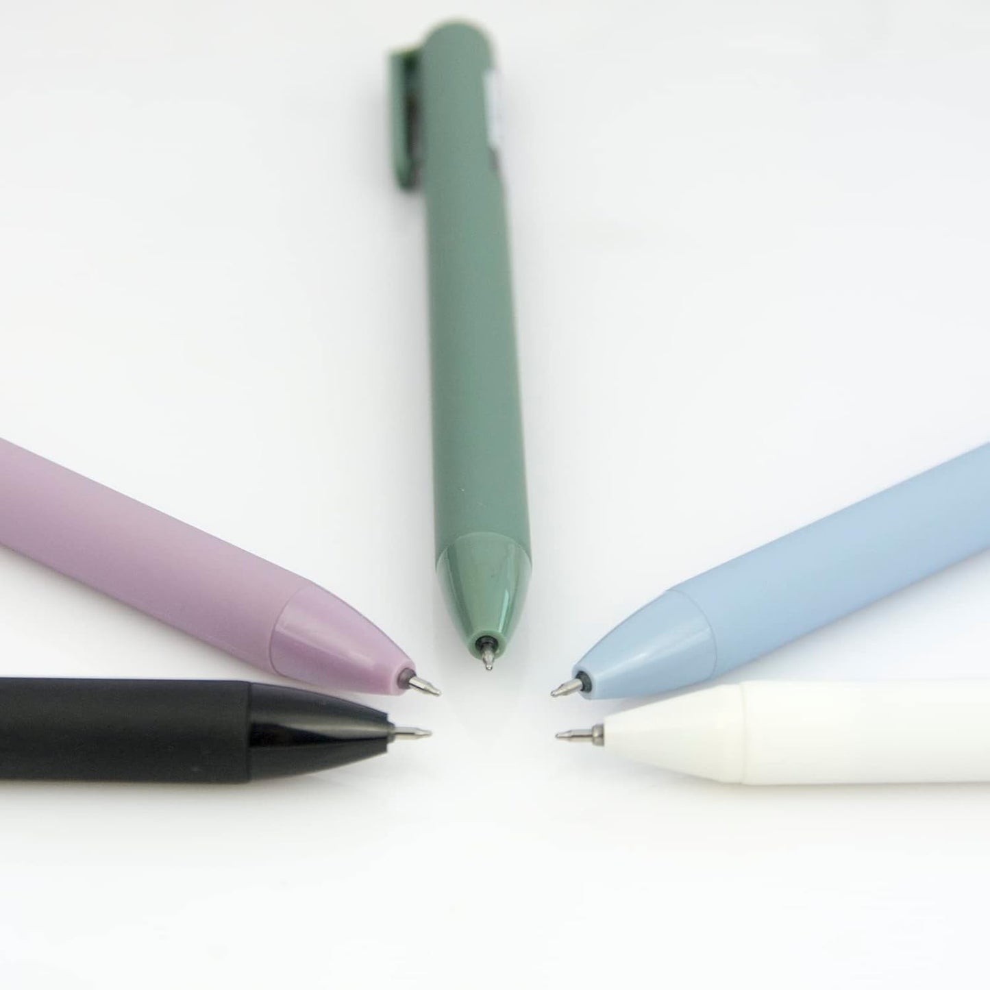 ldcrea Gel Pens 0.5 Fine Tip, Black Ink, Silky Grip, 4 Pack