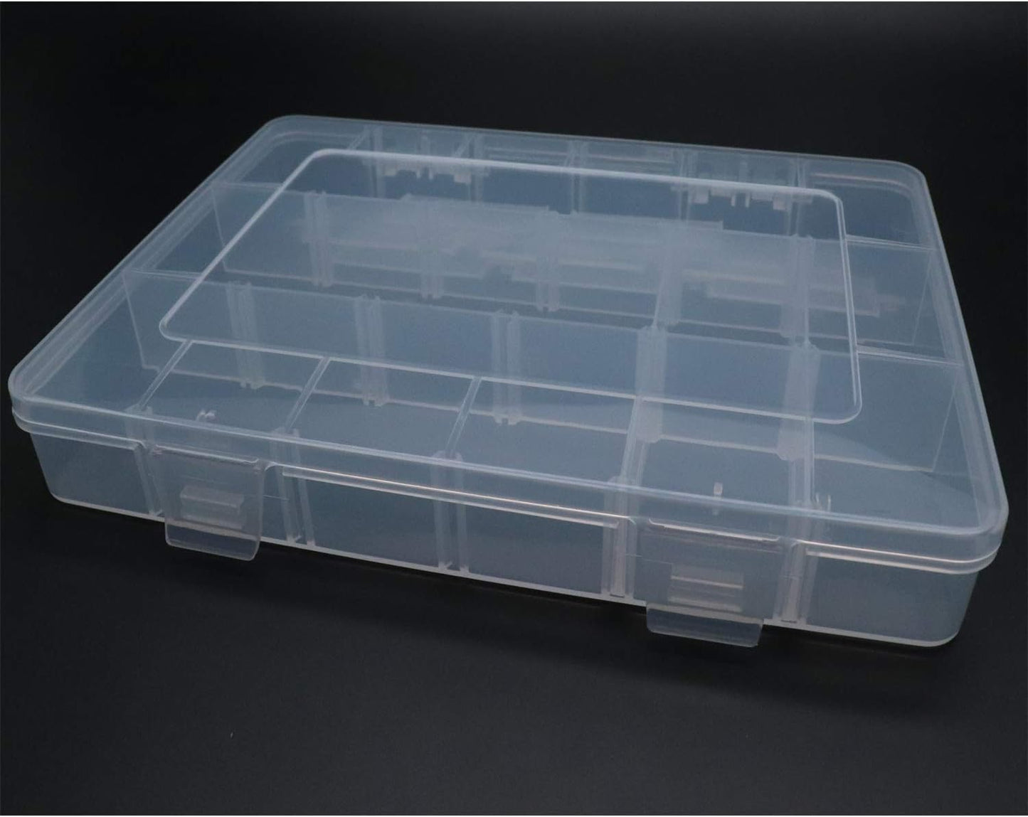 Xiaoyztan Clear Plastic Organizer, 18 Grids with Adjustable Dividers, Jewelry Box Bead Storage Container for Small Parts, Fishing Tackle, DIY Crafts, and Earrings, Overall 7.9 x 5.7 x 1.1 inch