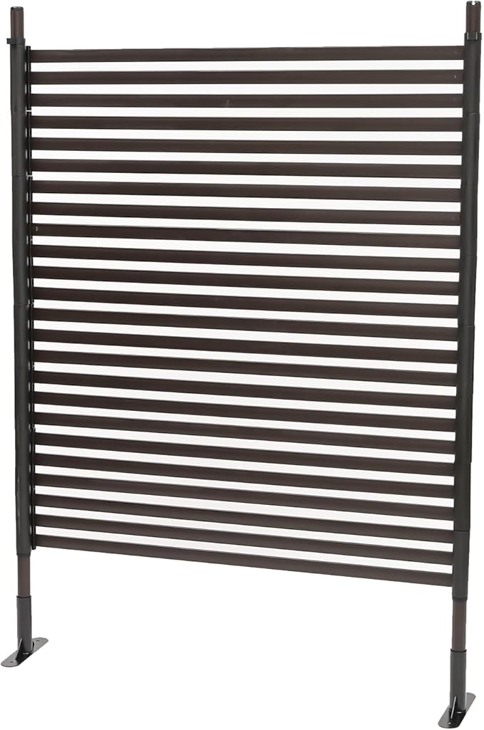 Metal Outdoor Privacy Screen,Freestanding Outdoor Divider Decorative Privacy Fence Screen,Freestanding Decorative Privacy Screen for Balcony Patio (110 * 150cm)