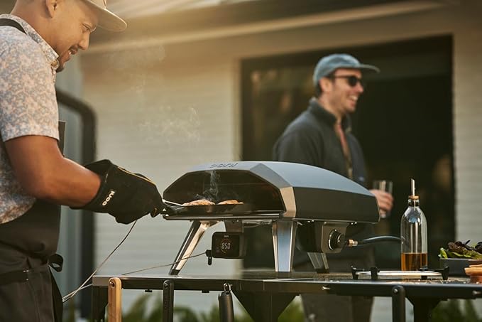 Ooni Koda 2 Gas Pizza Oven – 14" Outdoor Pizza Oven Cooks Pizza in 60 Seconds, Includes 28 mBar Regulator and Gas Hose, Propane Grill Reaches 950°F - Black