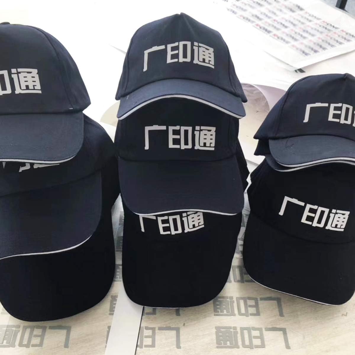 Guangyintong Heat Transfer Vinyl HTV Rolls, 12" x 12ft White Iron-on for T-Shirts, Matte Surface HTV for All Cutter Machines, Easy to Cut & Weed for DIY Design