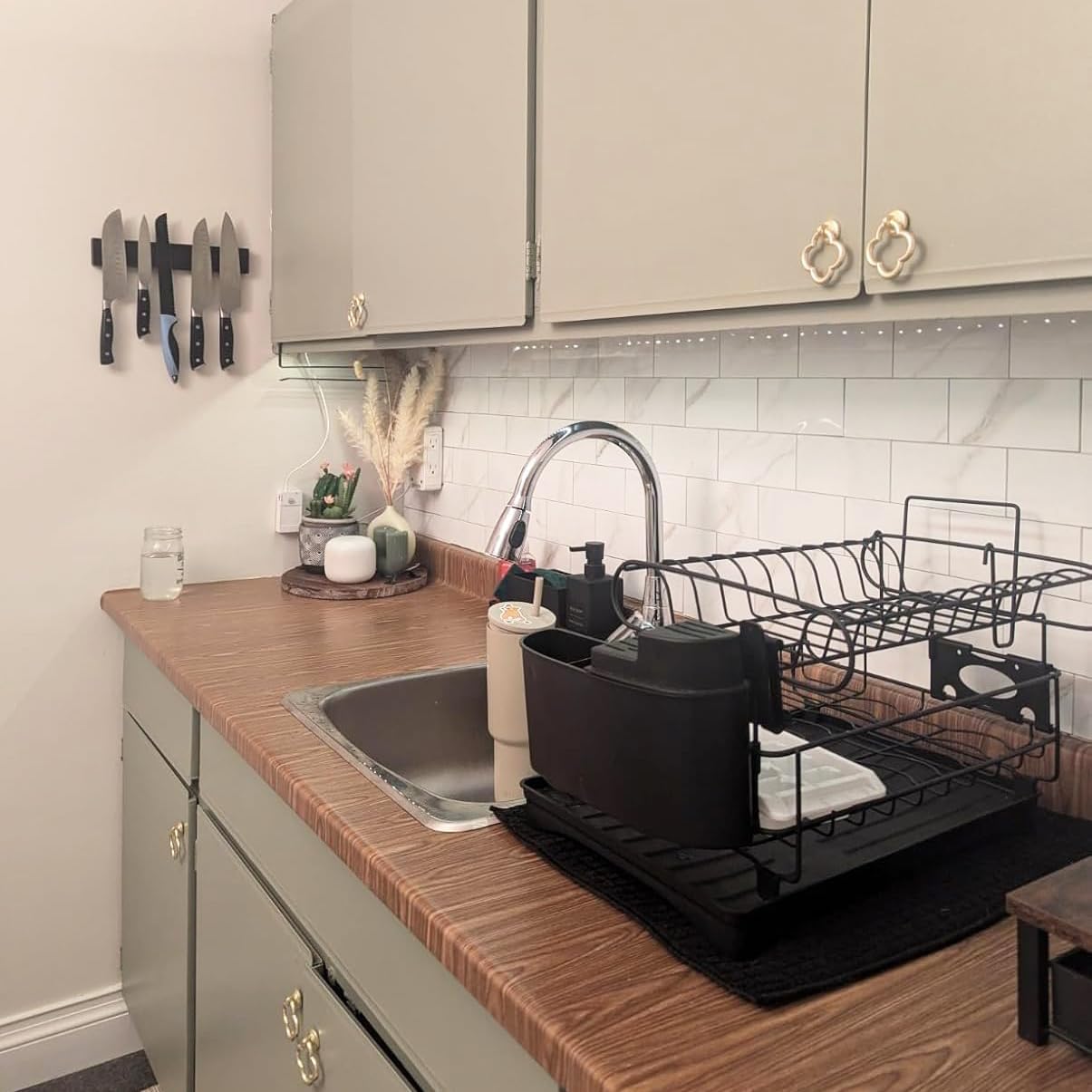 4 Pieces Peel and Stick Backsplash for Kitchen, 3" x 6" PVC Subway Tile 2024 Upgraded Glossy White Marble with White Grout Backsplash Stick on Tile Elevate Kitchen Fireplace RV