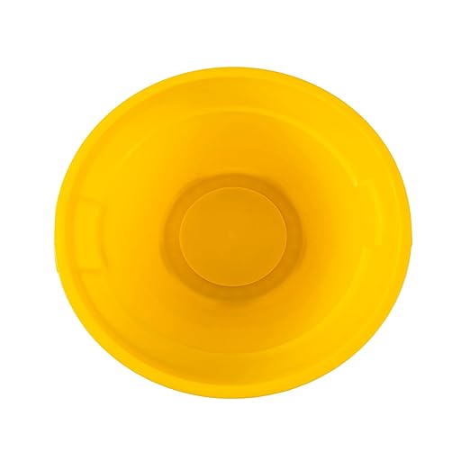 PRO&Family Commercial Round Trash Can with Lid and Dolly Rolling Waste Container, Ingredient Bin, Heavy-Duty Plastic, Anti-Static, Kitchen, Office, Outdoor Use (Yellow, 32 Gallon)