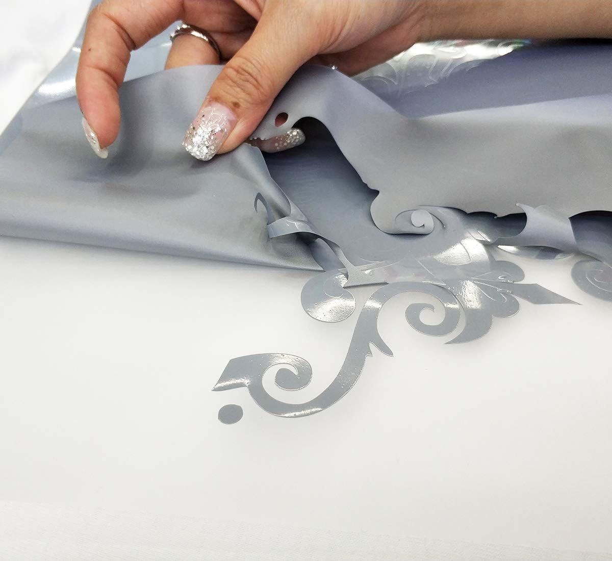 Guangyintong Heat Transfer Vinyl Silver HTV Rolls, 12" x 10ft Iron on Vinyl for T-Shirts, Matte Surface HTV for All Cutter Machine, Easy to Cut & Weed for Heat Vinyl DIY Design