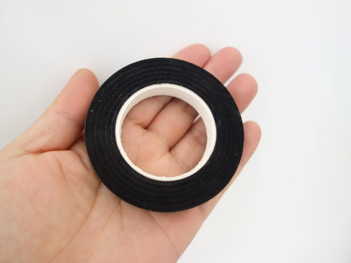 Transun Moo 4 Rolls 1/2 Inch Floral Tapes Florist Wraps for Bouquet Stem and Flowers Making Craft Projects (30 Yards, Black)