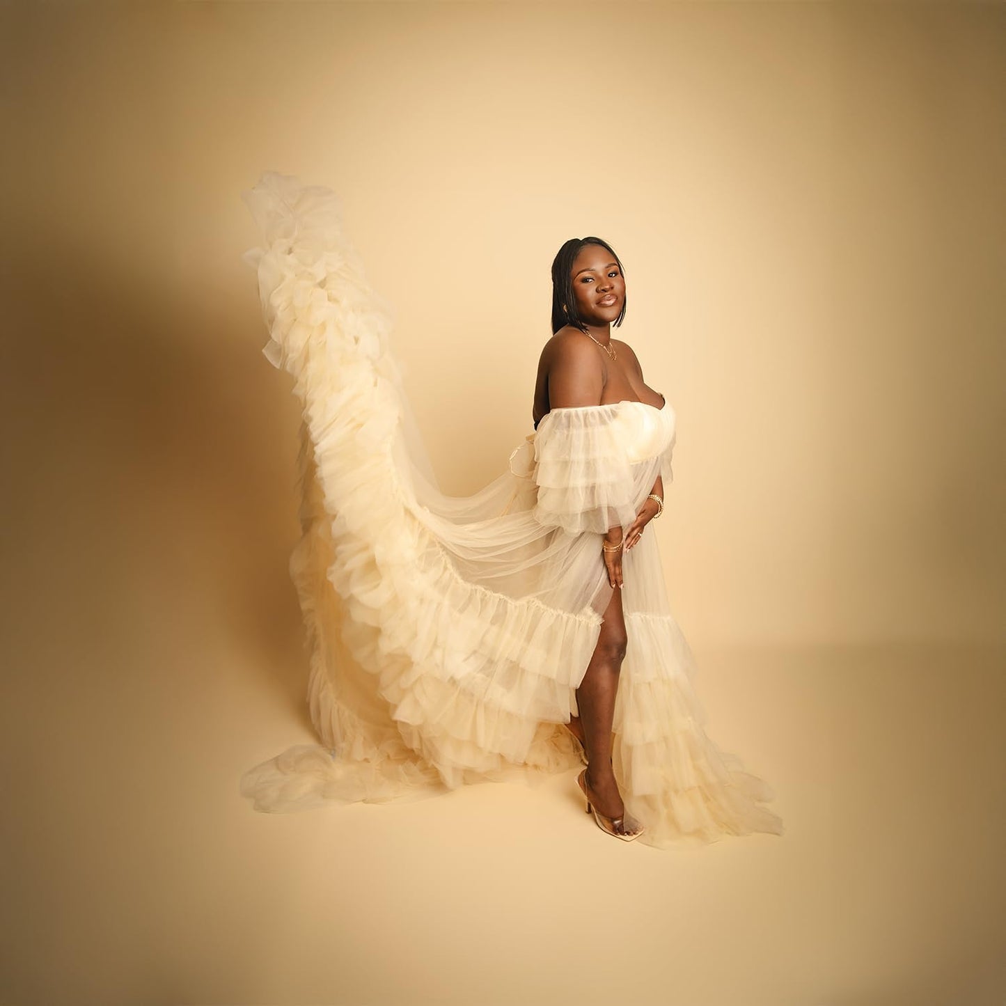 Kate Seamless Paper Backdrop for Photography Beige Cream Backdrop Paper (53''x32.8' Ivorine)