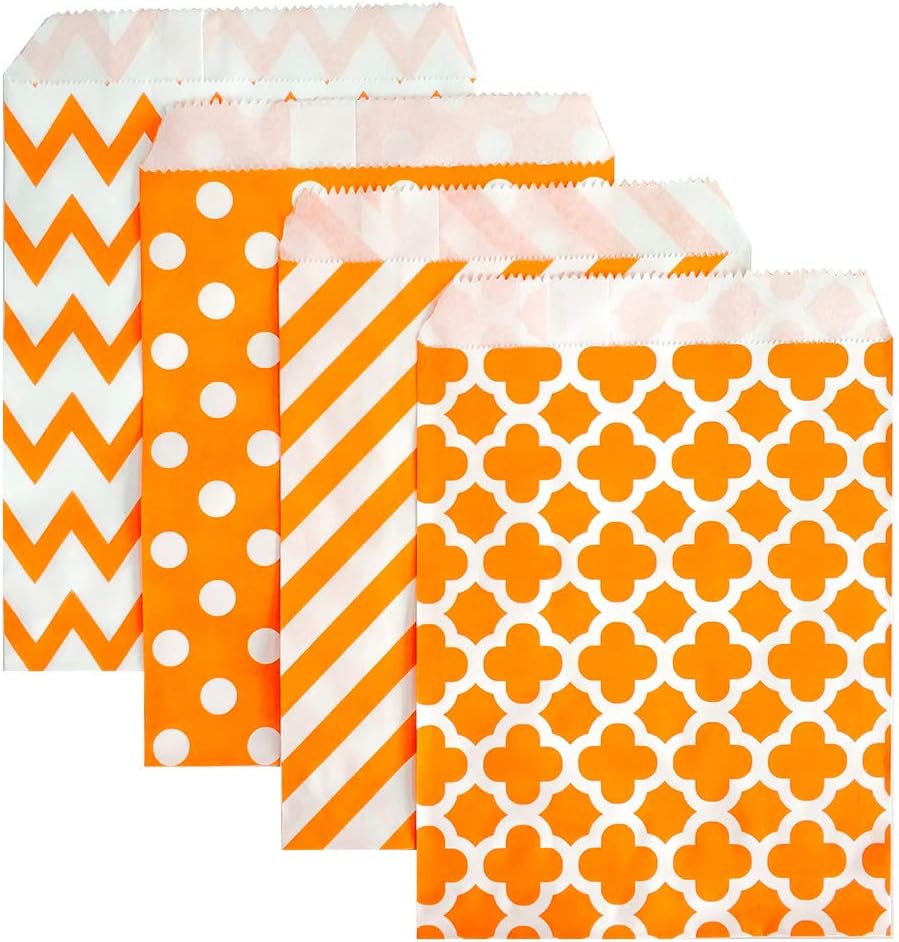 KEYYOOMY 200 Pcs Orange Candy Buffet Bags Small Cookie Bags Polka Dot Paper Treat Bag for Wedding Birthday Party (5 inch x 7 inch)