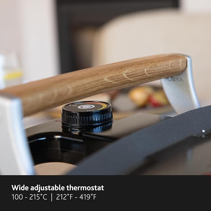 BOSKA Electric Griddle Pro – Tabletop griddle - Electric grill with PFAS-Free Ceramic Nonstick Surface – Adjustable Heat up to 420°F -Oak Wood Handles