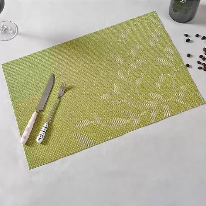 Leaf Placemats Set of 8, Non-Slip Heat-Resistant 18" x 12" Vinyl Washable Placemats for Kitchen Indoor Outdoor Party Birthdays Weddings Decoration (Green)