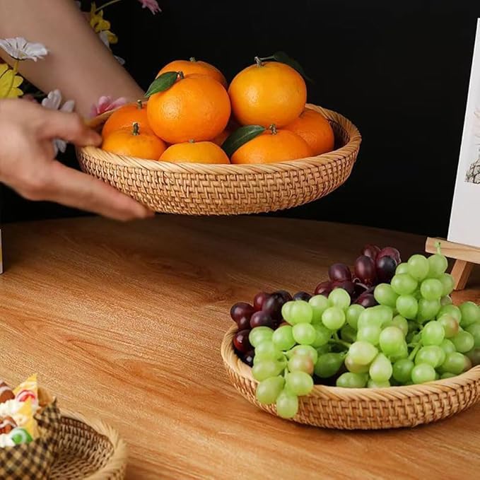 RT&BS Round Rattan Tray, Natural Rattan Decorative Tray, Christmas Food Tray, Handwoven Serving Baskets for Breakfast, Drinks, Snacks (M, Ø8.7 * 1.6'')
