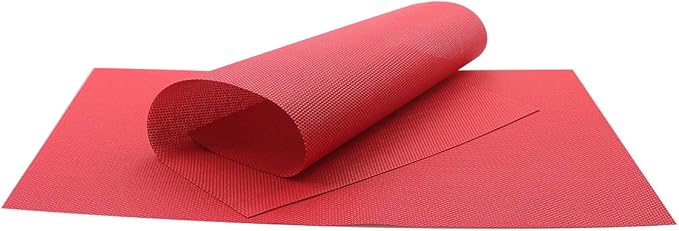 Gugrida Placemats Set of 6 Solid Red Placemat for Dining Table Durable Crossweave Woven Vinyl Kitchen Table Mats 18"X12"