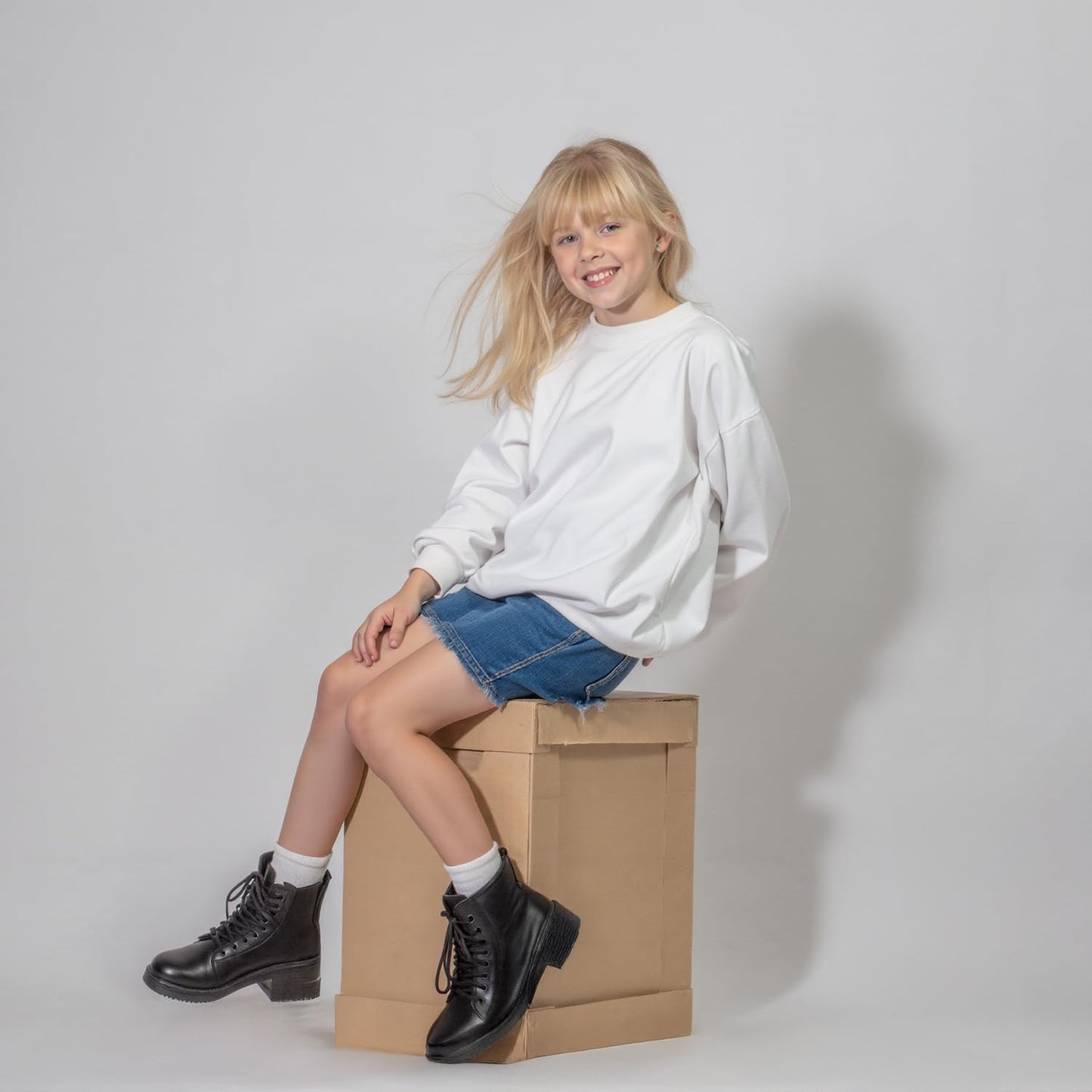 Kate Seamless Paper Backdrop for Photography Photo Backdrop Paper (53''x16.4' Arctic White)