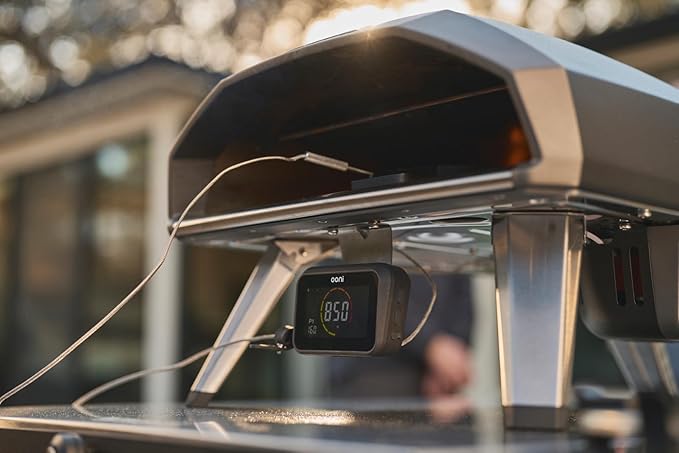 Ooni Koda 2 Gas Pizza Oven – 14" Outdoor Pizza Oven Cooks Pizza in 60 Seconds, Includes 28 mBar Regulator and Gas Hose, Propane Grill Reaches 950°F - Black
