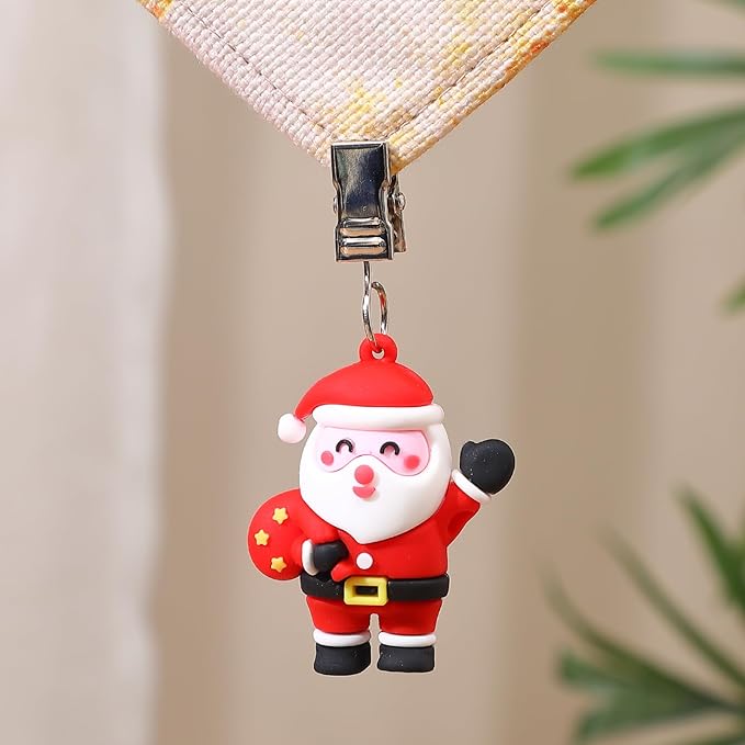 TwoFish Home Set of 4 Xmas Santa Claus Tablecloth Weight Clips Xmas Santa Claus Decoration Tablecloth Weight Clamps Pack of 4