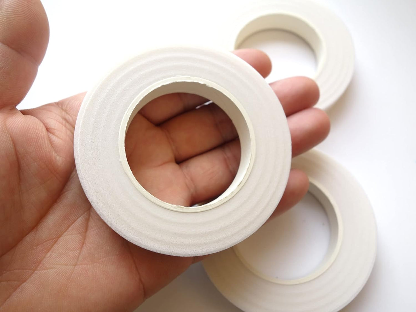 4 Rolls 1/2 Inch Floral Tapes Florist Wraps for Bouquet Stem and Flowers Making Craft Projects (30 Yards, White)