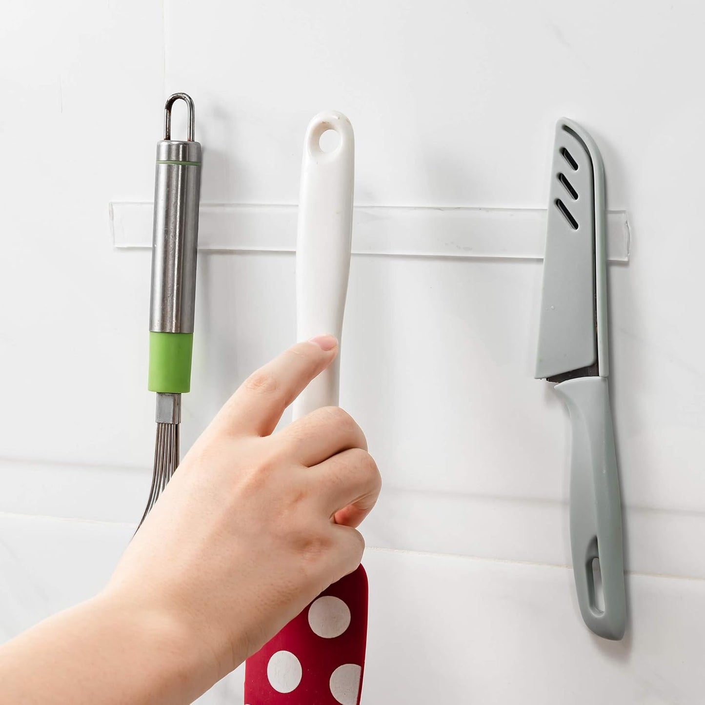 BRAVESHINE 9.8FT Sticky-Back Wall Tape - Double Sided Nano Tape - Self Adhesive Mounting Tape - Washable Picture Hanging Fasteners for Home Office Use