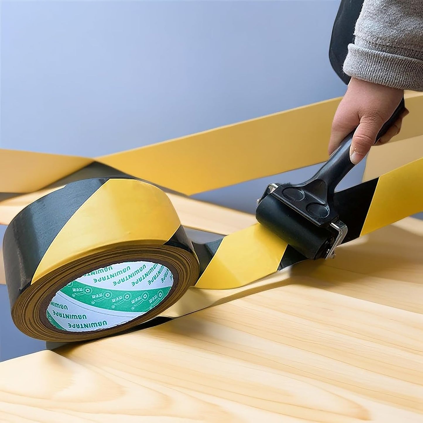 Yesland 4 Pcs Brayer Roller, Black Rubber Roller for Printmaking Wallpapers Stamping Gluing Application - 3-7/8 & 2-3/8 Inches (Pack of 2)