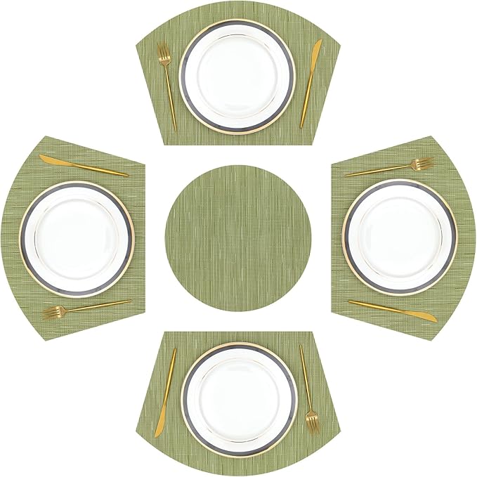 SHACOS Large Size Wedge Shape Placemats with Centerpiece Round Mat Set of 5 Round Table Place Mats Washable Dining Table Placemats Reversible, Green