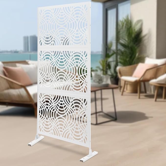 Metal Outdoor Privacy Screen with Stand,Freestanding Privacy Screen & Panels, Decorative Outdoor Divider with Stand Panels for Deck Patio Balcony (35.43 * 74.8in White)