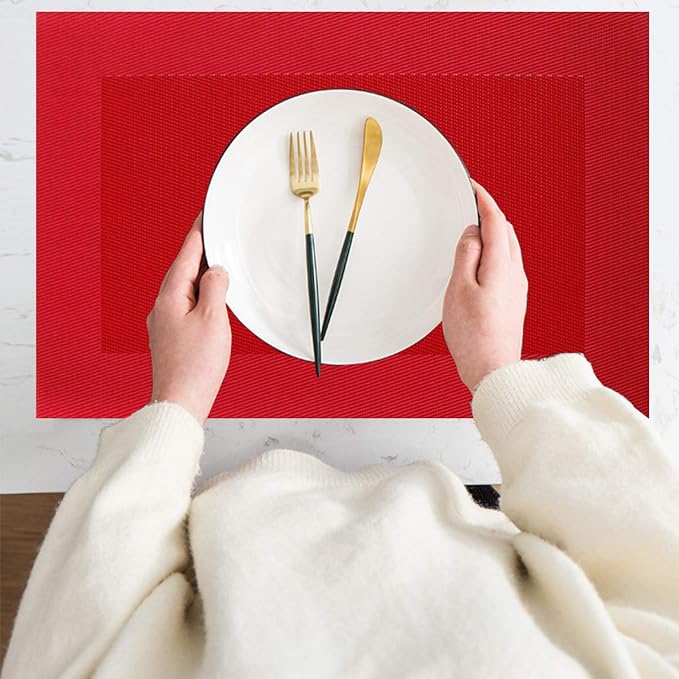 PIGCHCY Placemats Vinyl Washable Table Mats Elegant Non-Slip Placemats for Dinner Table Set of 4 (Red)