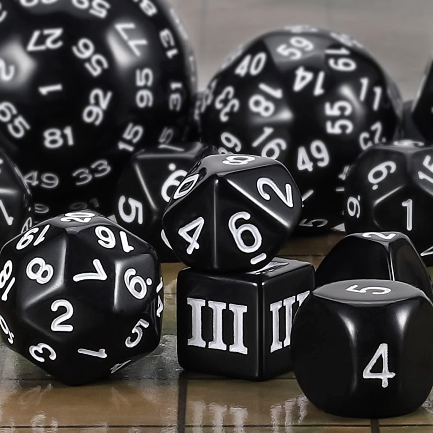 CiaraQ DND Polyhedral Dice Set (15pcs) D4-D100 Game Dice with Dice Bag for Dungeons and Dragons Role Playing Table Games (Black & White)