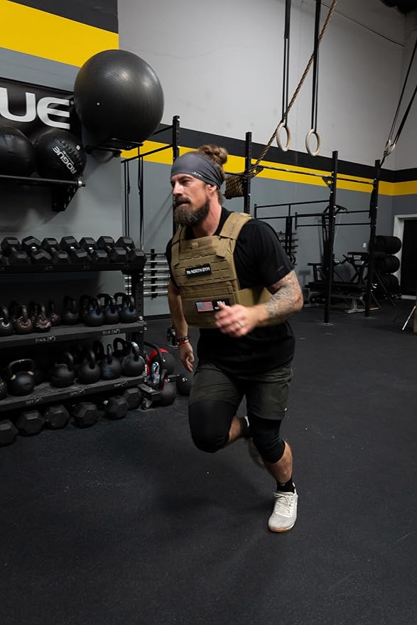 Northgym Adjustable Weighted Vest/Incl. 3D Weight Plates in 14lbs / 20lbs/ 30lbs/ 42.5lbs - Optimized Weight Distribution and with Curved Plates for Running, Functional Training and Working Out