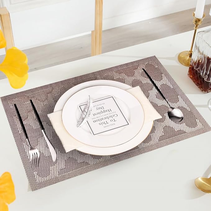 Elegant Placemats Set of 6, Plastic Heat-Resistant Non-Slip Vinyl Place Mats Washable Easy to Clean Placemat for Dining Table (Champagne)