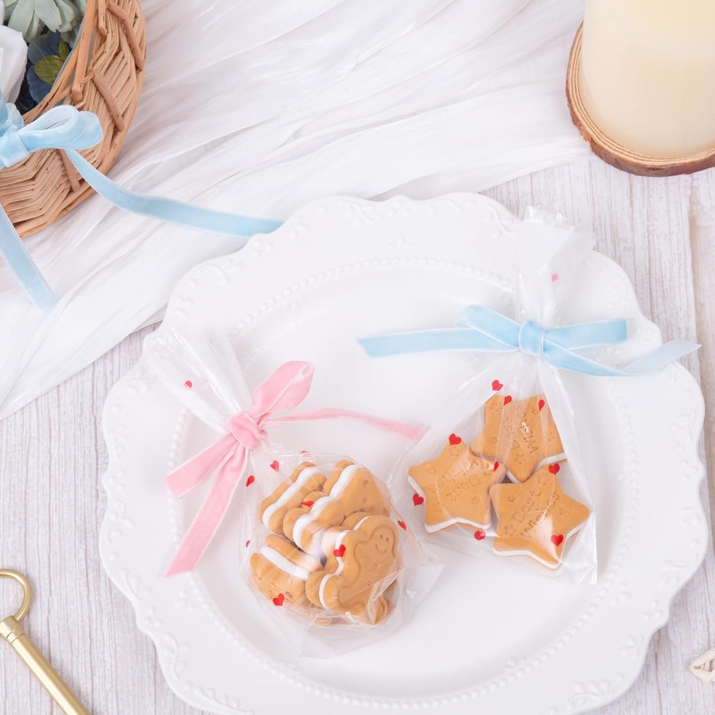 Vintage Sky Blue Velvet Ribbon Christmas Ribbon for Gift Wrapping Crafts Christmas Tree Ornaments Garland Decorations, 3/8 Inch X 25Yd