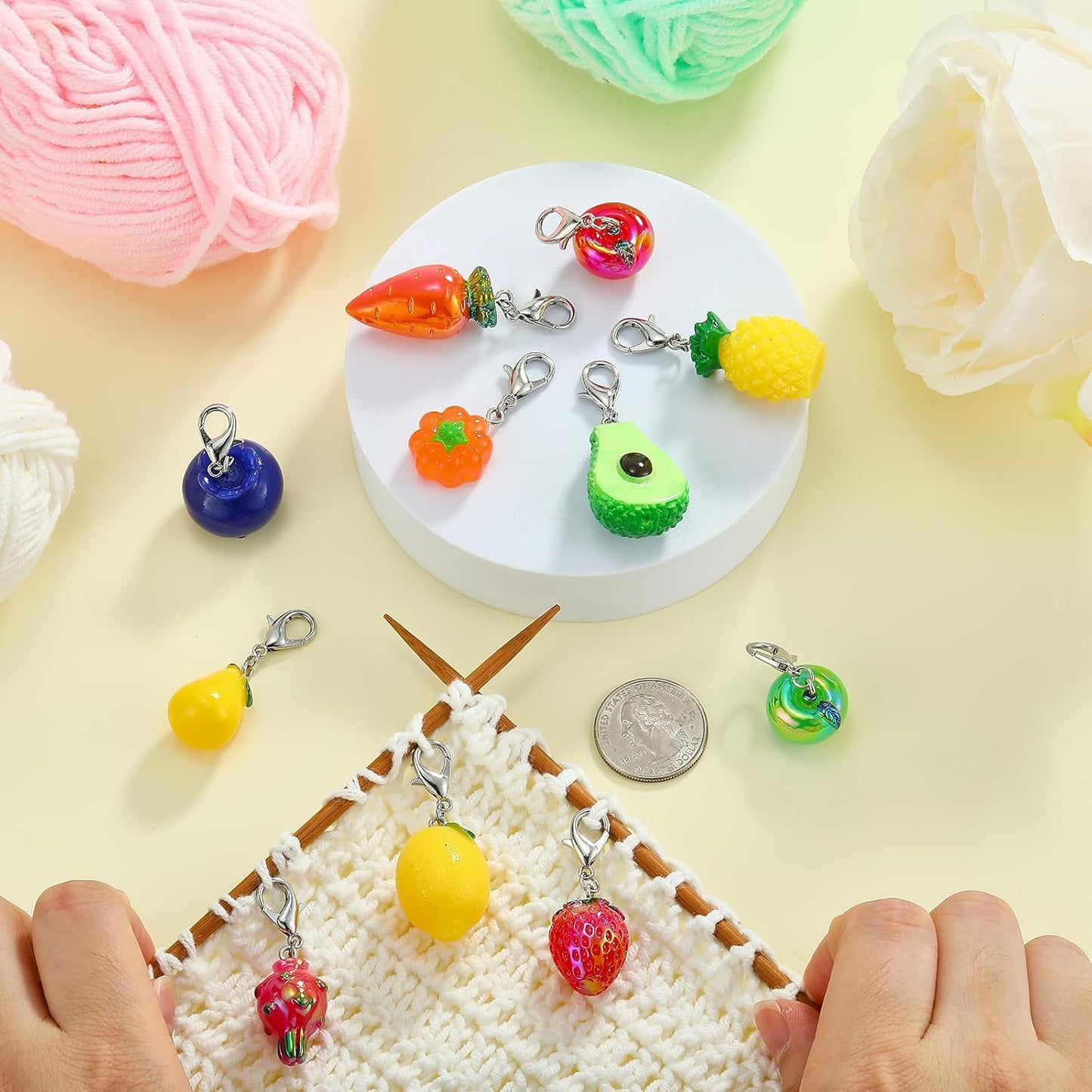 BEEFLYING 11Pcs Fruit Stitch Marker Charms for Crocheting and Knitting,Locking Resin Crochet Knit Stitch Marker Pendant with Lobster Clasp for Knitting Crocheting Accessories