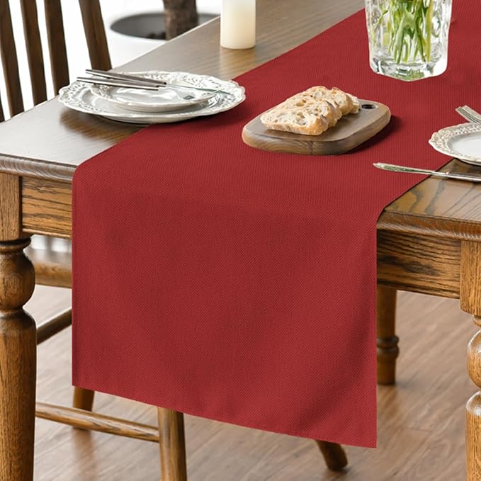 Artoid Mode Red Table Runner, Seasonal Xmas Christmas New Year Washable Kitchen Dining Table Decoration for Home Party Decor 13x120 Inch