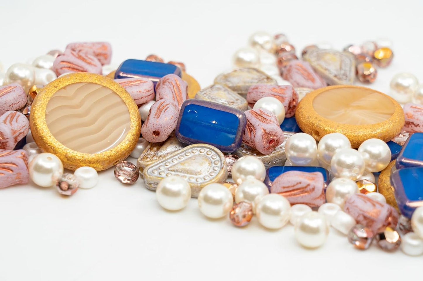 2.1oz (60g) of Glass Bead Mix with Pearls, Filigree Teardrops and Fresca Czech Beads, Beige Star Light