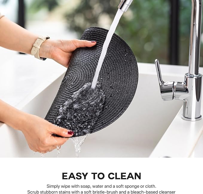 Round Placemats Set of 12 Plastic Woven Placemats Washable Wipeable Table Mats for Dining Table Heat Resistant Non-Slip Circle Place Mats (Black)