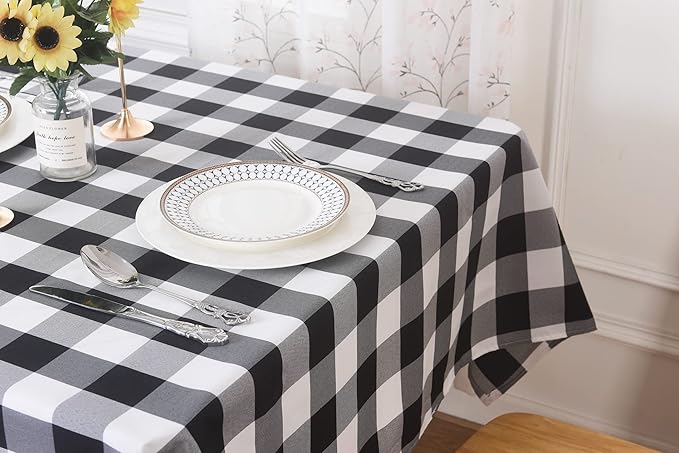 Cupuamon 2 Pack Waterproof Polyester Fabic Rectangle Checkered Tablecloth，60x102 Outdoor Table Cloth，Oil Stain Prevention Table Cloth for Pinics and Parties（Black and White）