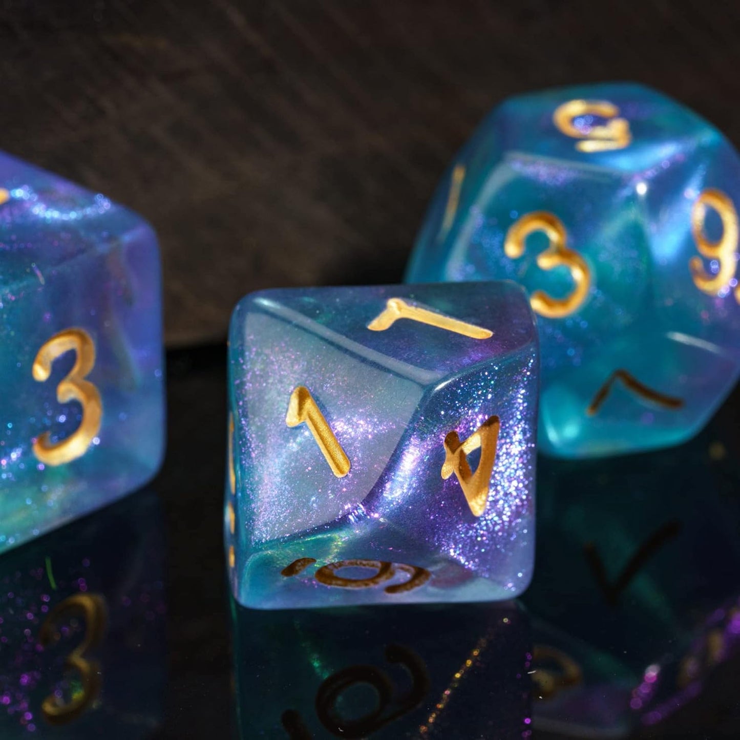 7-Die DND Dice Set Polyhedral Dice Set with a Leather Dice Bag, D&D Dice Set for Dungeons and Dragons, RPG Table Games (Purple Cyan/Glitter)