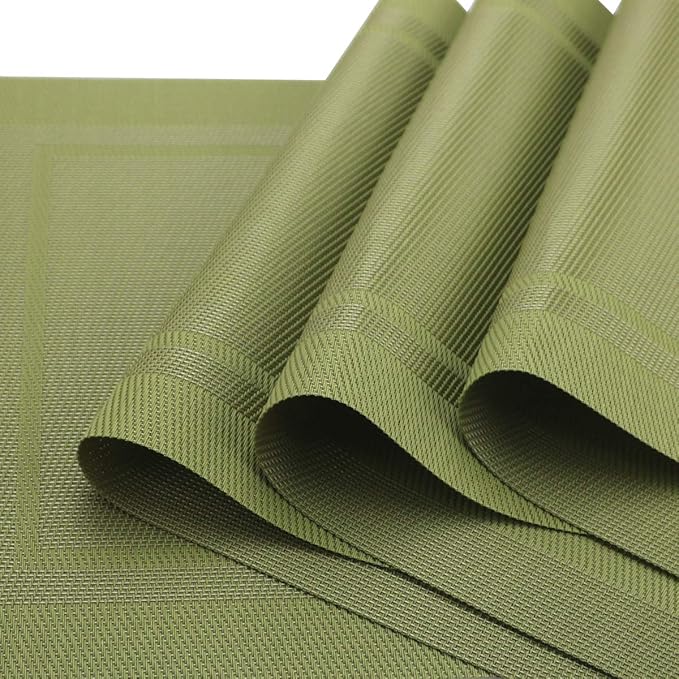 Gugrida Placemats Set of 6 Plaid Checkered Green PVC Placemat for Dining Table Durable Woven Vinyl Stain tablemats 18"X12"