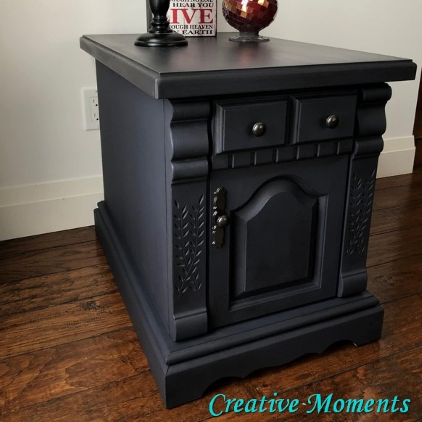 Dixie Belle Paint Company Chalk Finish Furniture Paint - In the Navy (4oz) - Matte Dark Navy Chic Chalk Mineral Paint DIY Project - Made in USA