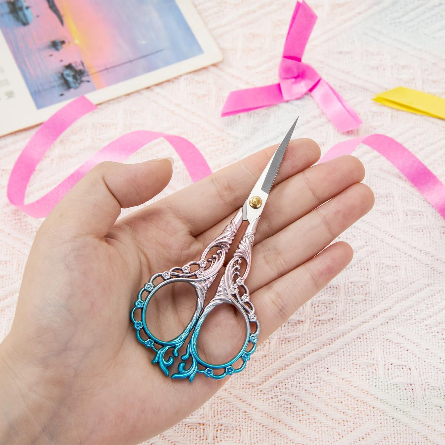 4.7-Inch Sharp Stainless Steel Sewing & Embroidery Scissors with Cover, Portable Travel Pouch, Pointed Tip for Craft Art Work, Crochet, Mini Scissors – Pink Blue