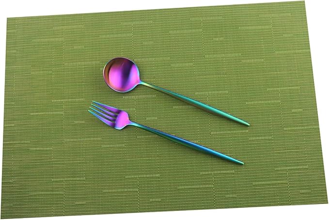Gugrida Placemats Set of 6 Plaid Checkered Green PVC Placemat for Dining Table Durable Woven Vinyl Stain tablemats 18"X12"