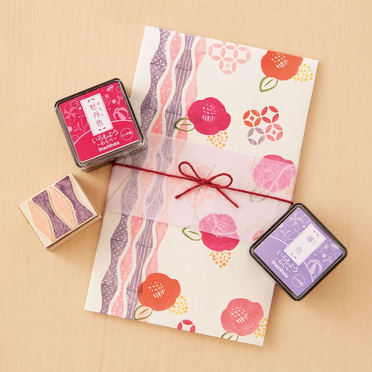 IROMOYO WARABE Stamp PAD, Small Traditional Japanese Ink Colour, Oil-Based Ink pad - Dark RED