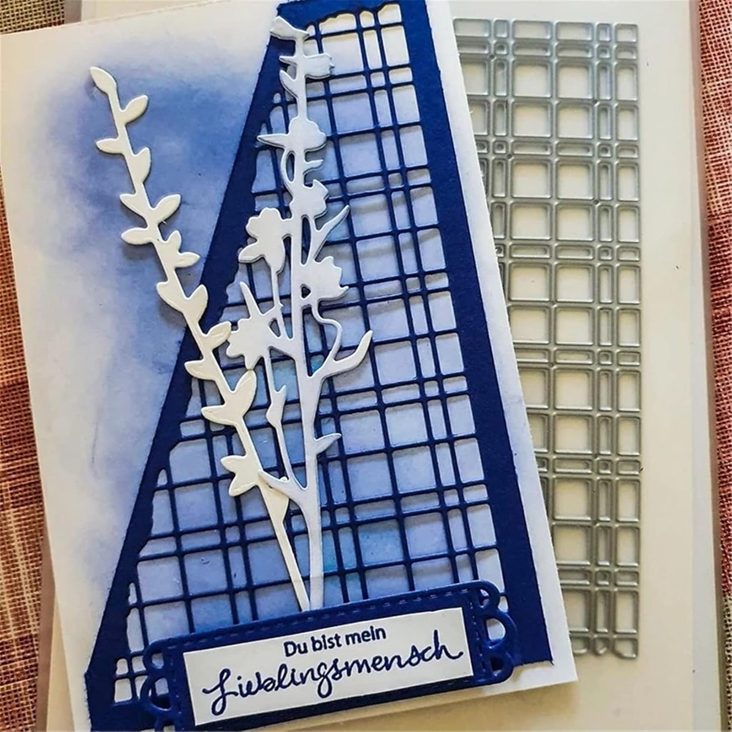 Mvchifay Cutting Dies for Card Making Metal Die-Cuts Scrapbooking Tool Hollow Frame DIY Craft Punch Template Embossing for Paper Album Decor (Cube and Flower-10x13.4cm)