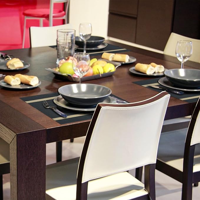 Luxurious Placemats Set of 8,Vinyl Table Place Mats Stain Resistant Foldable Placemats Washable Wipeable Placemat for Kitchen Dining Table Decoration Indoor Outdoor (Black)