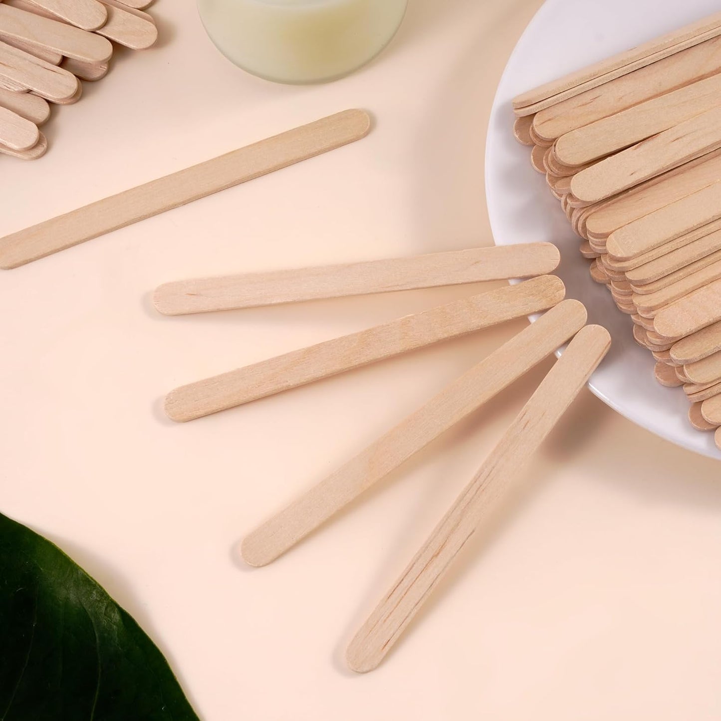 Wooden Craft Sticks & Popsicle Sticks for Crafts, 600-Pack 4.5 Inch Natural Birch Wood Sticks, Food Safe Splinter-Free for Waxing, Painting, DIY Arts & Crafts, Classrooms, Bulk Value Pack